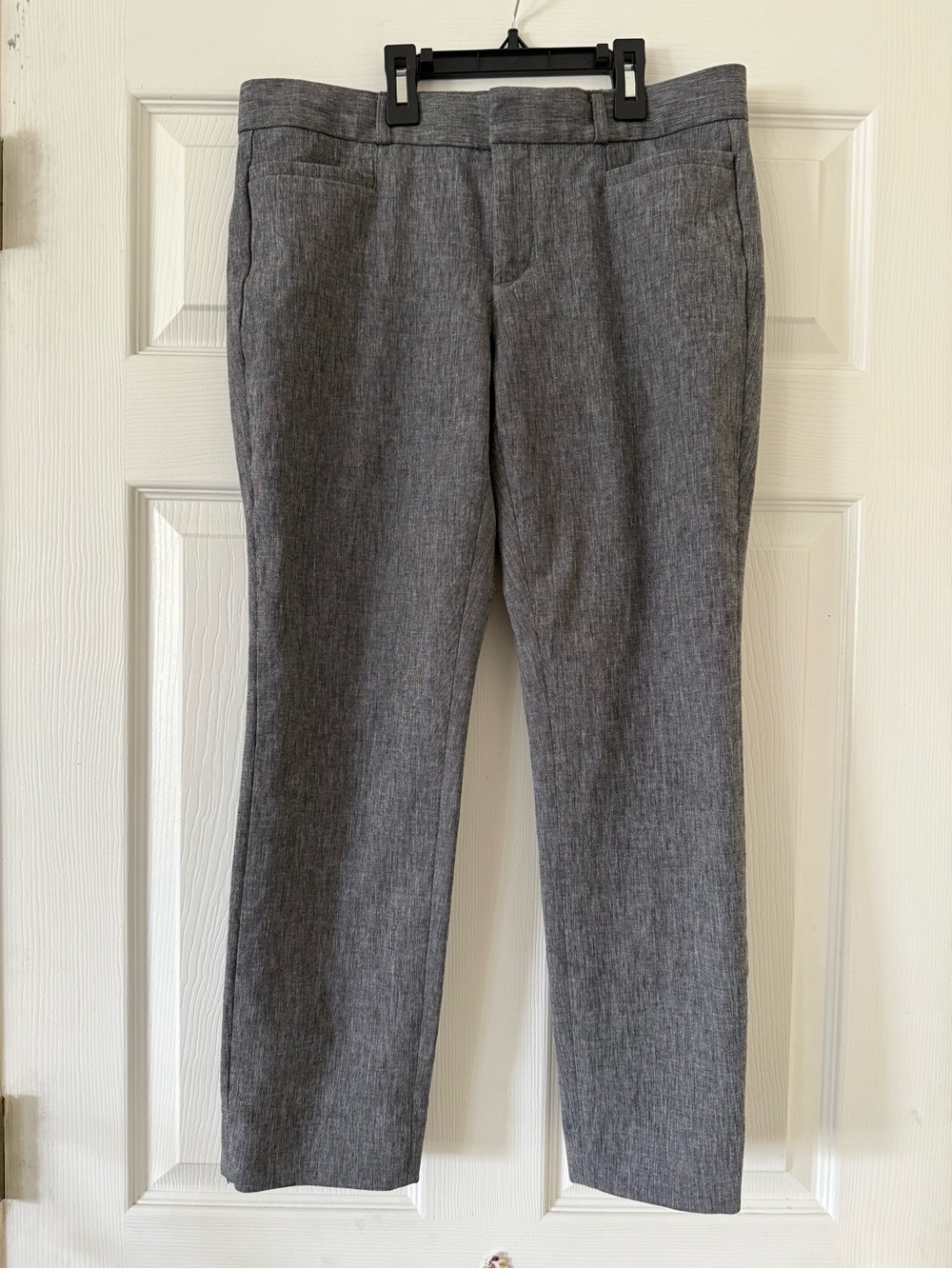 Banana Republic ankle pants straight size 6 for women in grey